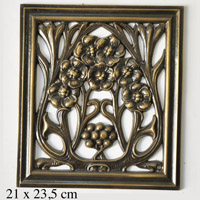 21 cm x 23,5 cm